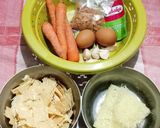 Foto langkah ke 1 dari resep Sup Bihun Telur Kembang Tahu.
