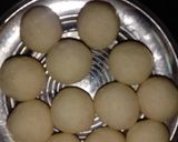 सूजी के रसगुल्ले (Suji ke rasgulle recipe in hindi) रेसिपी चरण 4 फोटो