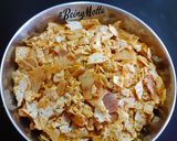 A picture of step 4 of Papad Churi.