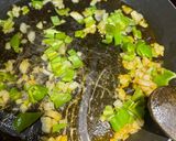 Foto del paso 1 de la receta Paella con garbanzos y chorizo