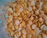 A picture of step 1 of Masoor daal ki khichri.