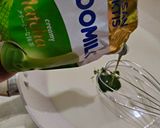 Foto langkah ke 4 dari resep Roti Gulung Crispy Vla Matcha.