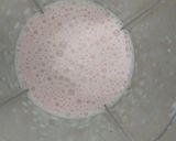 Foto langkah ke 3 dari resep Banana strawberry yoghurt.