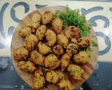 Moong Maash Ke Harey Bhajiye (Mixed Lentils and Green Veggie Pakoras) recipe step 5 photo