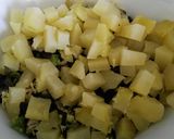 Foto del paso 5 de la receta Ensalada de patata, mango, soja, lechuga y mayonesa de zanahoria