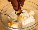 Túrós palacsinta töltelék recept fázis 2 fotója
