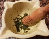 Foto del paso 5 de la receta: Pollo asado al limón y laurel