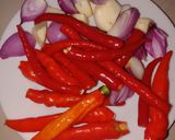 Foto langkah ke 1 dari resep Sambal bawang.