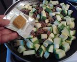 Foto del paso 2 de la receta: Carne molida con calabacitas