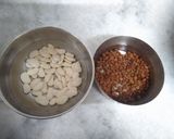 A picture of step 1 of Shahi Multigrain Veg Khichdo.