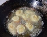 Foto langkah ke 2 dari resep Telur Kelapa Parut Goreng.