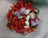 Foto langkah ke 1 dari resep Sambal Ayam Bakar / Kremes.