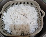 Foto langkah ke 1 dari resep Lemper Ayam.