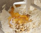A picture of step 2 of Apple Pie.