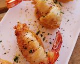 Foto del paso 10 de la receta: Brocheta de gamba rebozada en fideo de arroz y quenelle de patatas revolconas