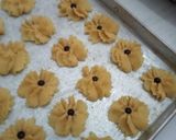Foto langkah ke 4 dari resep Semprit Tepung Jlarut.
