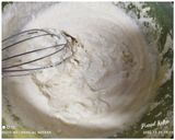 A picture of step 4 of Rava Tutti-fruiti Cake.