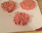 A picture of step 2 of Tasty Turkey Burger.