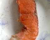 香煎鮭魚絲瓜湯的食譜步驟1照片