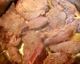 Foto del paso 1 de la receta: Bifes de aguja a la Napolitana 🥘