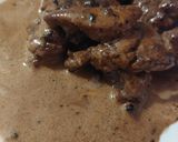 Une image de l'étape 6 de Émincée de foie de veau au poivre noir.