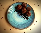 A picture of step 5 of Chocolate chocochips Balls.