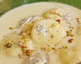 A picture of step 7 of Laziza Rass Malai 😋😋.