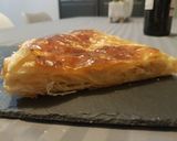 Une image de l'étape 6 de Galette des rois en demi lune aux pommes caramelisées.