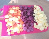 Une image de l'étape 1 de Trio de carottes en purée (blanches, oranges et violettes).