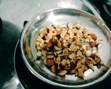 અડદિયા પાક (Adadiya Paak Recipe In Gujarati) રેસીપી સ્ટેપ2ફોટો