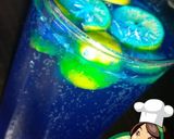 A picture of step 5 of Bluemoon mocktail.