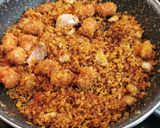 Foto del paso 6 de la receta: Huevos a la Flamenca con Migas y Chistorra