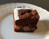 Foto del passaggio 11 della ricetta Torta quattro quarti con pere al vino rosso e cacao