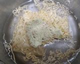 A picture of step 2 of Potato noodles roll.
