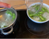 Foto del paso 1 de la receta: Pámpano, edamame y espárragos verdes