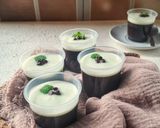Foto langkah ke 6 dari resep Puding Coklat Fla Vanila.