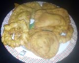 A picture of step 3 of Fried meat pie.
