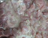 A picture of step 1 of Dabba gosht.