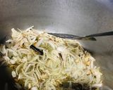 A picture of step 2 of Alu Tahari (Aloo rice).
