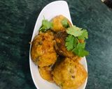 A picture of step 3 of Potato balls.