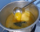 Foto langkah ke 5 dari resep Opor Ayam dan Telur.