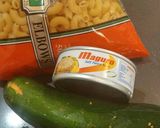 Foto langkah ke 1 dari resep Zuchinni Tuna Marinara Pasta.
