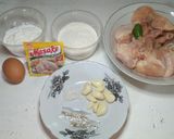 Foto langkah ke 1 dari resep Ayam Tepung Simple.