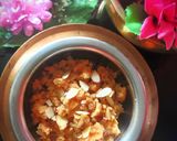 A picture of step 3 of Sooji Halwa.
