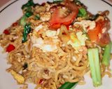 Foto langkah ke 6 dari resep Indomie goreng jowo 🌶️.