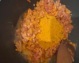 Spagetti kukoricàval, zöld olívabogyóval, fekete olívabogyòval reszelt sajttal 🍜🍜🍜 recept fázis 2 fotója