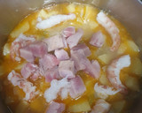 Foto del paso 4 de la receta: Marmitako de atún con gambones