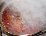 Foto del paso 2 de la receta: Chuletas de cerdo vetadas estofadas al merlot