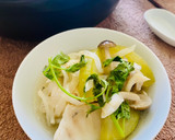A picture of step 2 of Kiriboshi shiitake broth.