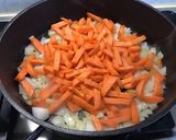 Une image de l'étape 7 de Carottes et panais en sucré salé.